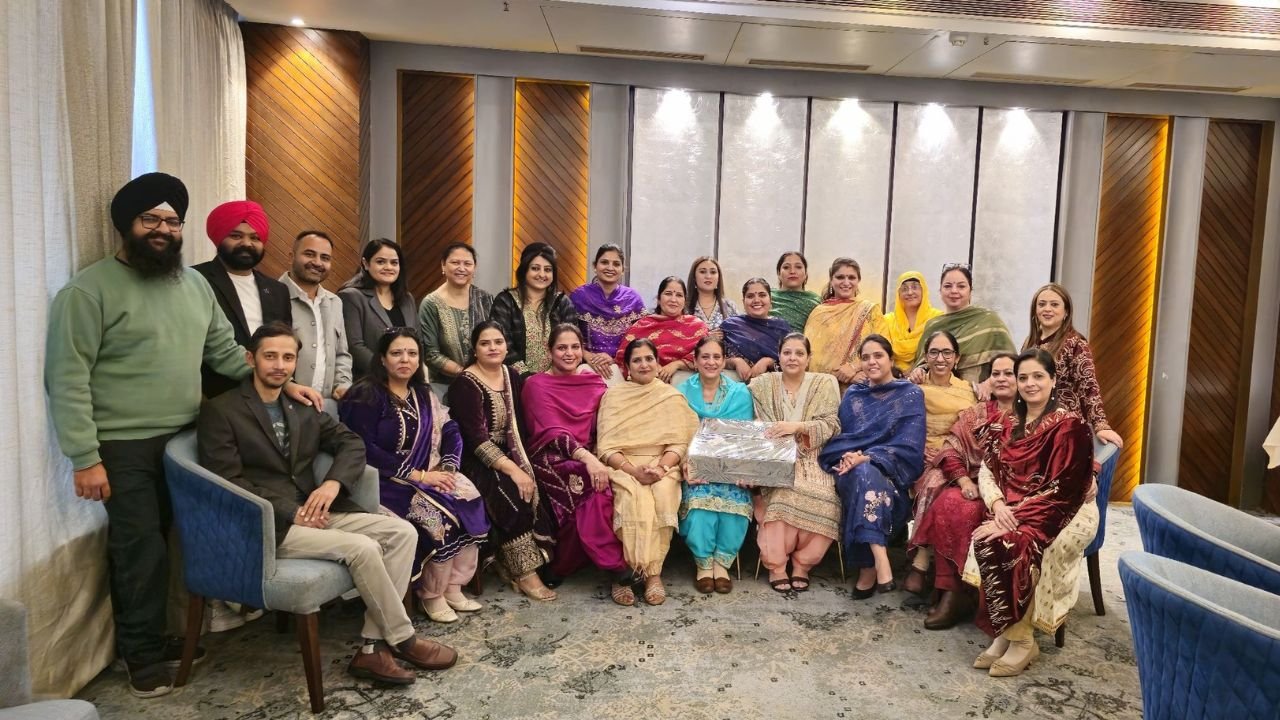Read more about the article Warm Farewell Ceremony Honouring Mrs. Renu Ahuja